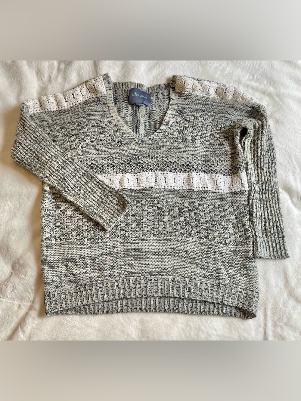 Paper Crane Gray Marled Knit V-Neck Boho Pointelle Lace Accent Slouchy Sweater S
